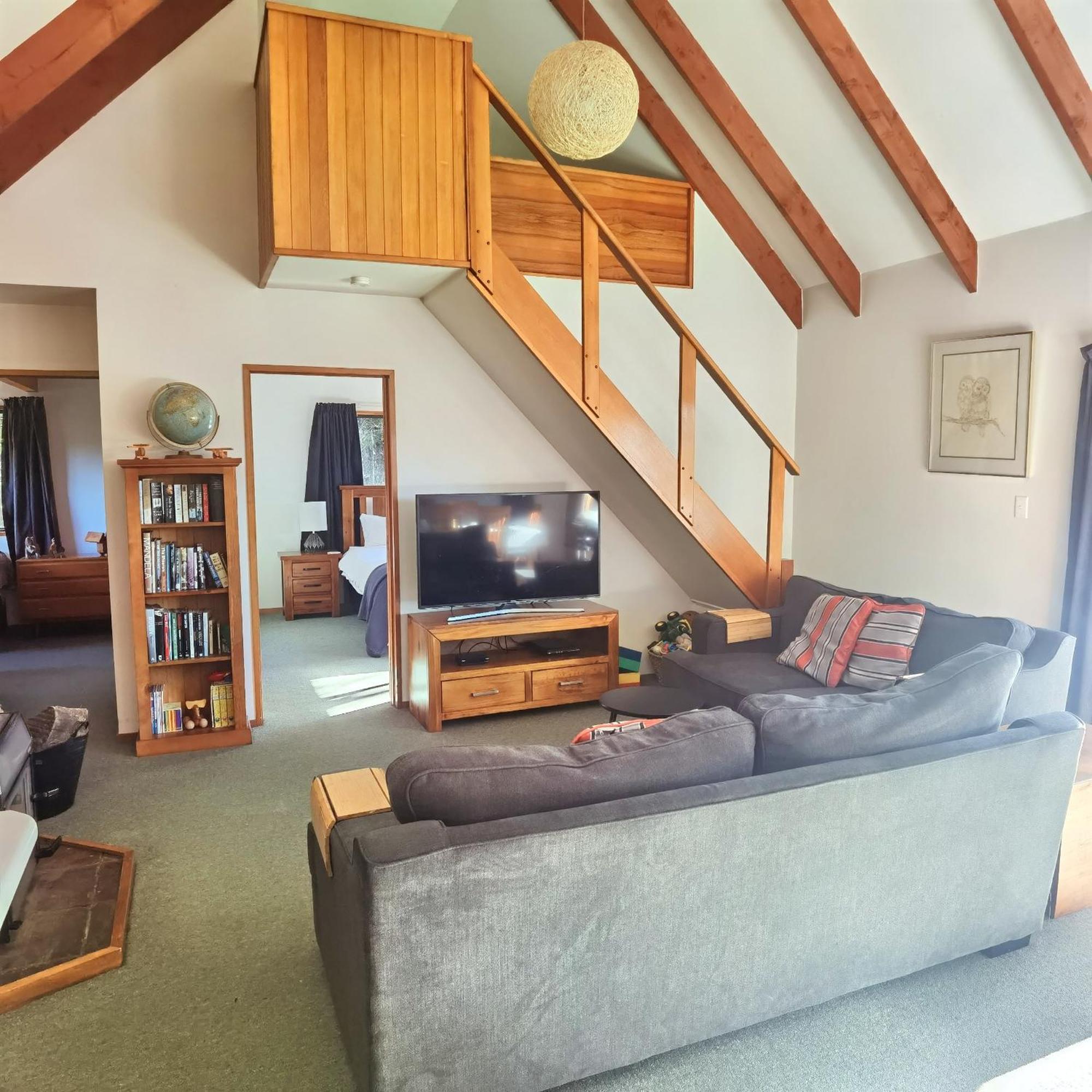 The Lancewoods Villa Te Anau Eksteriør billede